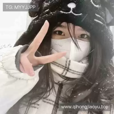 经律富